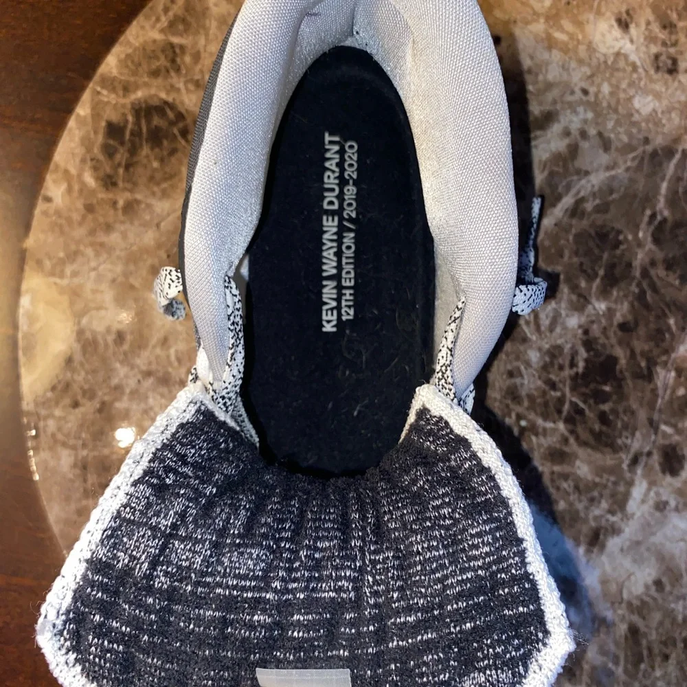 Nike Gray Athletic Shoes - Picture 7 of 10